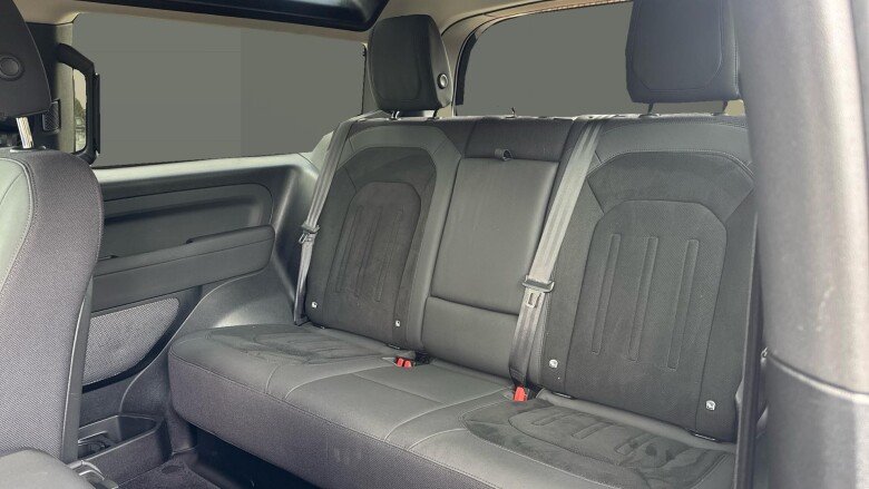 Land Rover Defender 3.0 D250 S 90 3dr Auto Diesel Estate